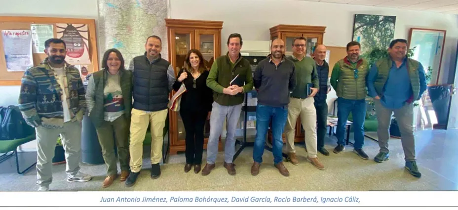 Foto de grupo consultores forestales